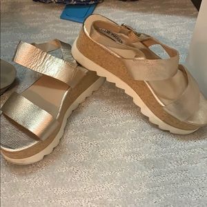 Wedge sandals